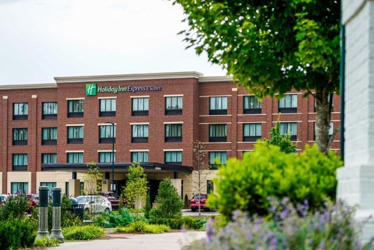 Holiday Inn Express & Suites Franklin - Berry Farms By Ihg Exterior photo