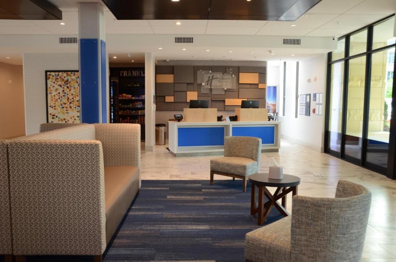 Holiday Inn Express & Suites Franklin - Berry Farms By Ihg Exterior photo