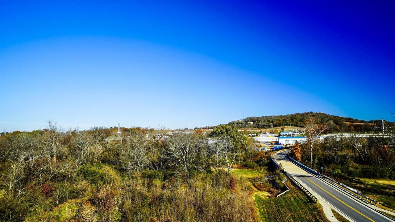 Holiday Inn Express & Suites Franklin - Berry Farms By Ihg Exterior photo
